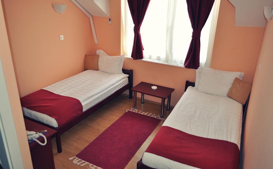 Hotel Satelit Kumanovo Exterior photo