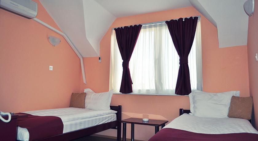 Hotel Satelit Kumanovo Exterior photo