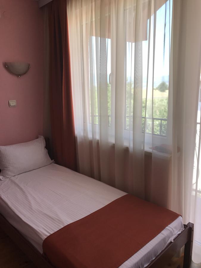 Hotel Satelit Kumanovo Exterior photo